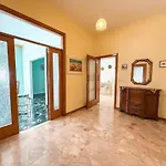 Praga Apartment, A Pochi Passi Dal Mare Rif A754 サン・ベネデット・デル・トロント