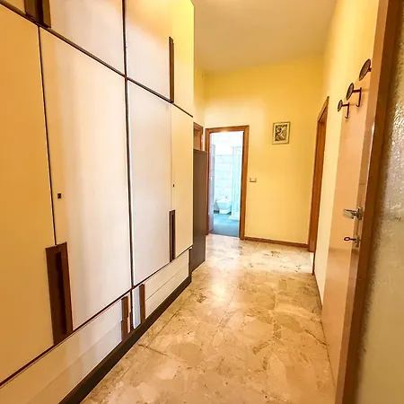 Praga Apartment, A Pochi Passi Dal Mare Rif A754 Lägenhet *
