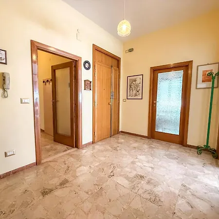 Praga Apartment, A Pochi Passi Dal Mare Rif A754 *
