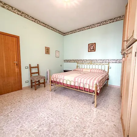 Praga Apartment, A Pochi Passi Dal Mare Rif A754 * San Benedetto del Tronto