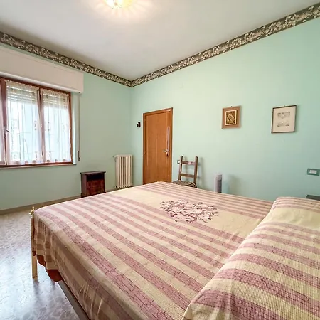 Praga Apartment, A Pochi Passi Dal Mare Rif A754 Apartment *