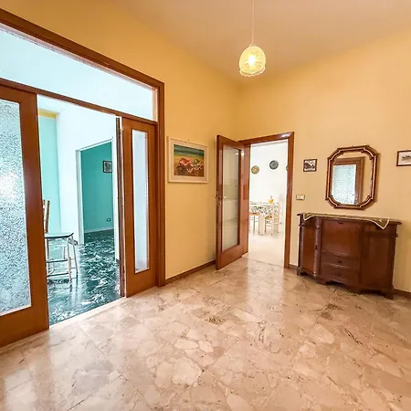 Praga Apartment, A Pochi Passi Dal Mare Rif A754 San Benedetto del Tronto