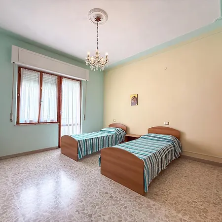 Praga Apartment, A Pochi Passi Dal Mare Rif A754 Lägenhet San Benedetto del Tronto