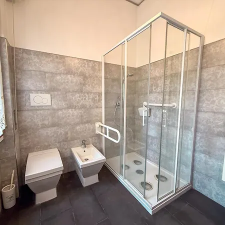 Praga Apartment, A Pochi Passi Dal Mare Rif A754 * San Benedetto del Tronto