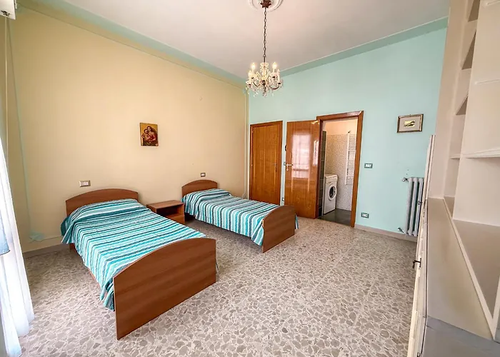 Praga Apartment, A Pochi Passi Dal Mare Rif A754 San Benedetto del Tronto