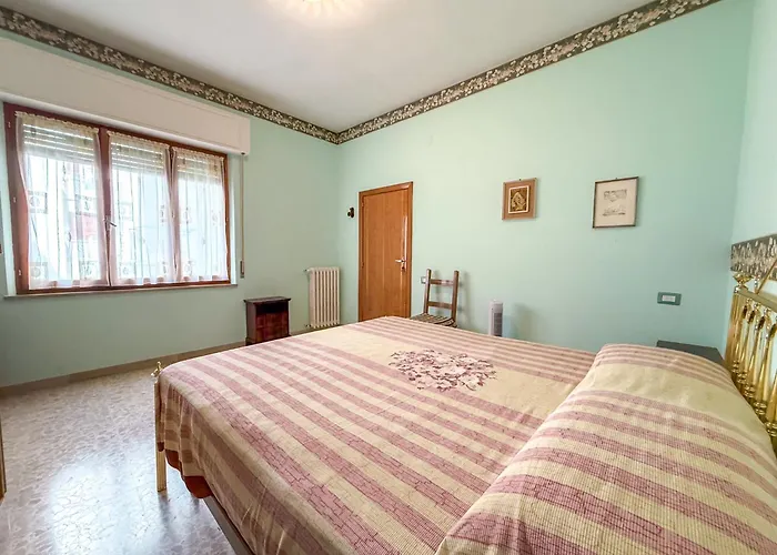 Praga Apartment, A Pochi Passi Dal Mare Rif A754 Apartment *