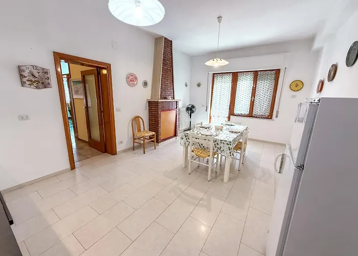 Praga Apartment, A Pochi Passi Dal Mare Rif A754 Apartment