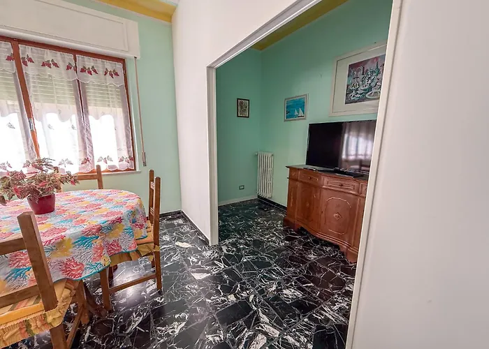 Praga Apartment, A Pochi Passi Dal Mare Rif A754 Apartment *