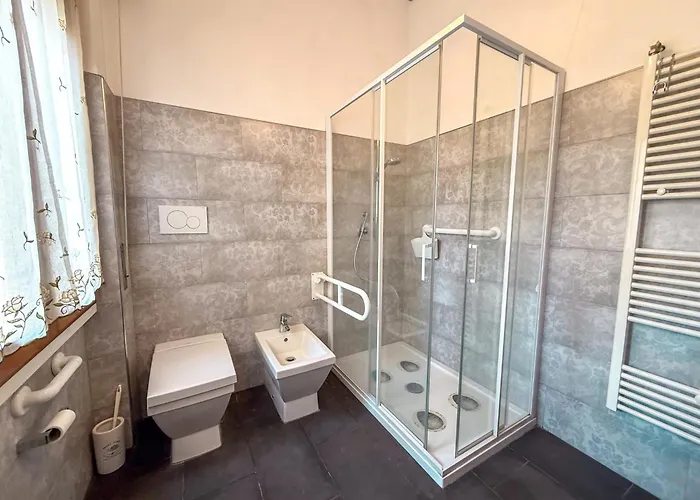 Praga Apartment, A Pochi Passi Dal Mare Rif A754 * San Benedetto del Tronto