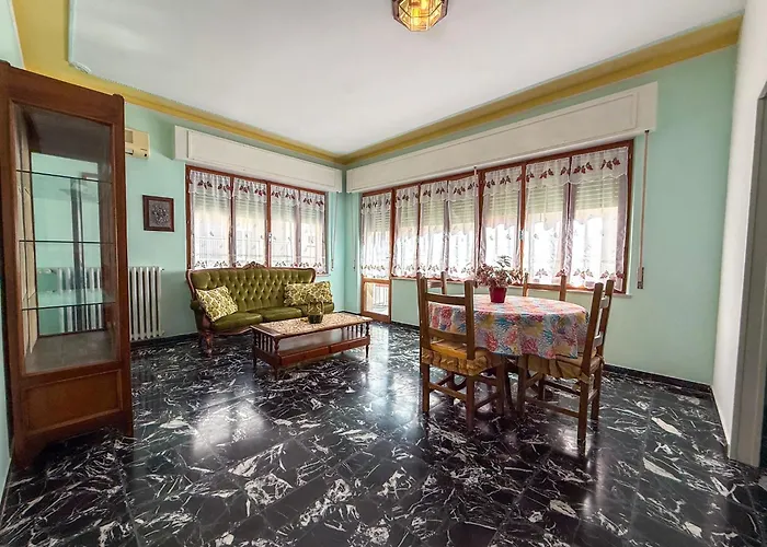 Praga Apartment, A Pochi Passi Dal Mare Rif A754 Apartment